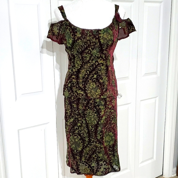 Nanette Lepore Dresses & Skirts - Nanette Lepore Silk Velvet 2 piece set